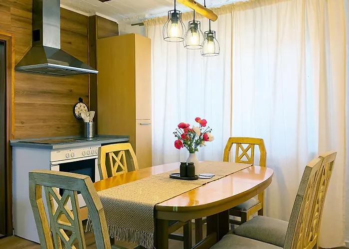 Bienenhaus Τρόισντορφ